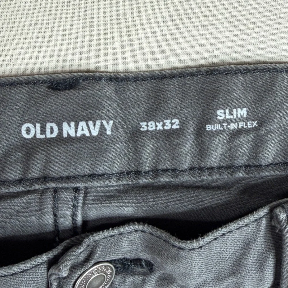 Old Navy Slim Fit Built in Flex Jeans size 38X32 Gray